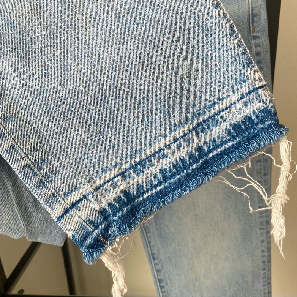 Madewell 90’s Straight Mid Rise Jeans - Picture 2 of 5